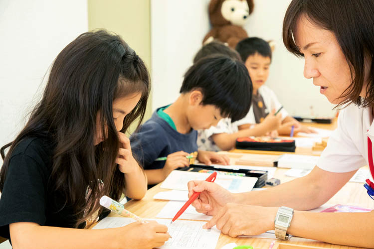 子どもに教育を選ぶ権利を